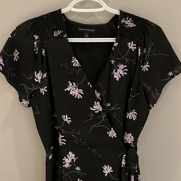 Banana Republic Midi Dress Size 2 - Picture 2 of 3